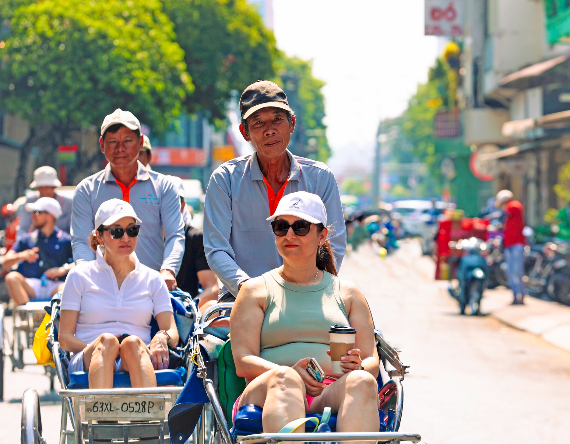 Kham-pha-sai-gon-bang-xich-lo